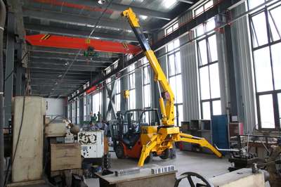 车间空间狭小环境下重型设备吊装解决方案与机械设备租赁指南